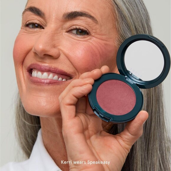 SOSHE Beauty - Blurring Pillow Blush | Featherlight, Cushiony + REFILL! - Picture 4 of 8